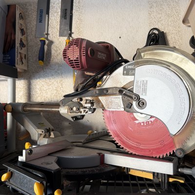 Chicago Electric Mitre Saw 12”